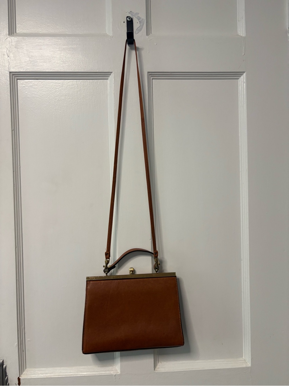 Etienne Aigner Vintage Cognac Brown Leather Top-Handle Crossbody - Picture 3 of 7